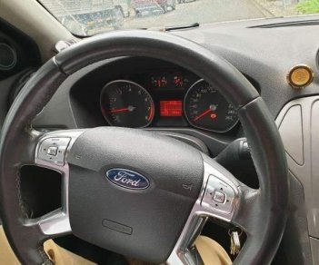 Ford Mondeo 2011 - Cần bán Ford Mondeo năm sản xuất 2011, màu bạc, nhập khẩu nguyên chiếc, giá tốt