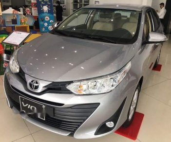 Toyota Vios 2018 - Cần bán xe Toyota Vios 2018, màu bạc, giá chỉ 516 triệu