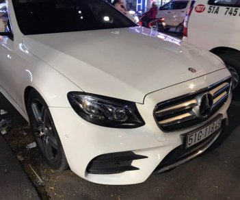 Mercedes-Benz E class AMG 2017 - Cần bán Mercedes AMG model 2018 sản xuất năm 2017, màu trắng, xe nhập