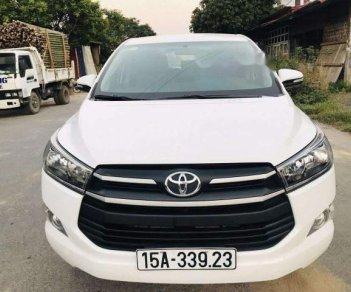 Toyota Innova 2017 - Cần bán gấp Toyota Innova sản xuất năm 2017, màu trắng, 710 triệu