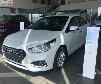 Hyundai Accent 1.4 AT 2018 - Cần bán Hyundai Accent 1.4 AT sản xuất 2018, màu trắng, xe mới 100%