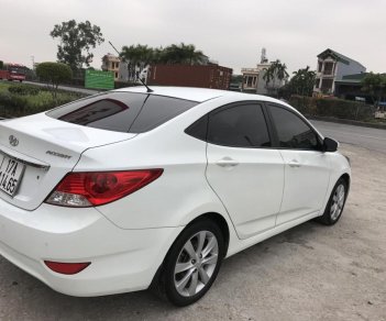 Hyundai Accent AT 2012 - Xe Hyundai Accent năm 2012 màu trắng, xe nhập