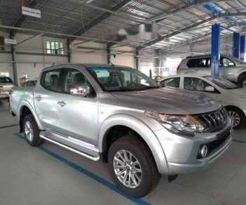 Mitsubishi Triton  4x2MT 2018 - Cần bán xe Mitsubishi Triton đời 2018, màu bạc, xe nhập, số sàn