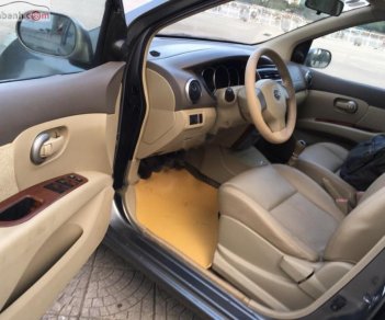 Nissan Grand livina 1.8MT 2012 - Cần bán Nissan Grand Livina 1.8MT sản xuất năm 2012, màu xám số sàn