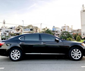 Lexus LS 460L 2008 - Lexus LS460L nhập Mỹ 2008 form mới loại cao cấp,
Hàng full đủ đồ chơi cốp điện