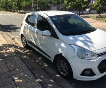 Hyundai Grand i10 AT 2016 - Cần bán gấp Hyundai Grand i10 AT đời 2016, màu trắng, nhập khẩu số tự động giá cạnh tranh