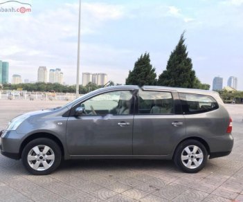 Nissan Grand livina 1.8MT 2012 - Cần bán Nissan Grand Livina 1.8MT sản xuất năm 2012, màu xám số sàn