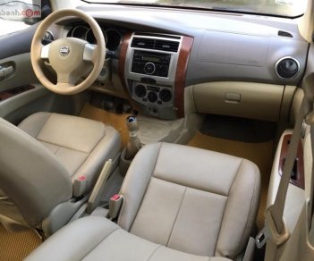 Nissan Grand livina 1.8MT 2012 - Cần bán Nissan Grand Livina 1.8MT sản xuất năm 2012, màu xám số sàn