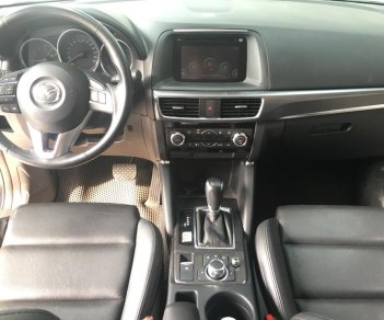 Mazda CX 5 2.5 2017 - Bán Mazda Cx5 2.5 màu xám bạc 2017, xe đi chuẩn 29 000 km