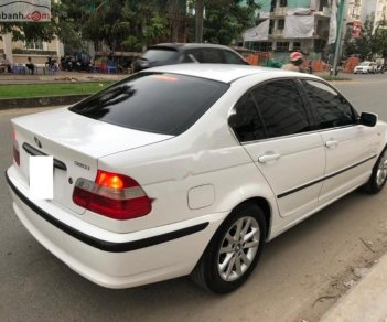 BMW 3 Series 318i 2004 - Bán ô tô BMW 3 Series 318i sản xuất 2004, màu trắng số tự động, giá chỉ 280 triệu