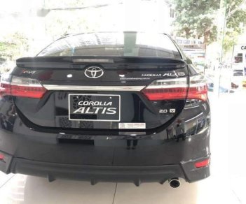 Toyota Corolla altis   2.0V Sport  2018 - Cần bán xe Toyota Corolla Altis 2.0V Sport sản xuất 2018, màu đen, 932tr