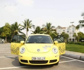 Volkswagen Beetle 2015 - Bán Volkswagen Beetle đời 2015, màu vàng, xe nhập còn mới, giá tốt