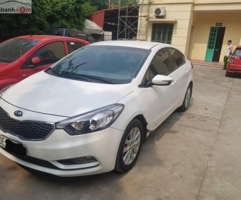 Kia K3 1.6 MT 2016 - Cần bán gấp Kia K3 1.6 MT sản xuất 2016, màu trắng chính chủ, 475tr