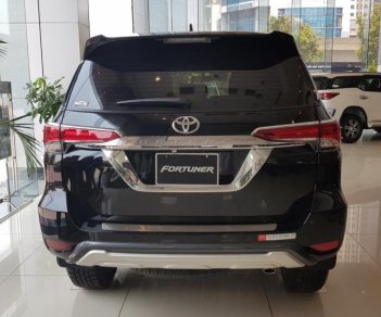 Toyota Fortuner 2.4 – 4×2 MT 2018 - Bán Toyota Fortuner số sàn, số tự động đủ màu giao ngay, cam kết giá tốt nhất