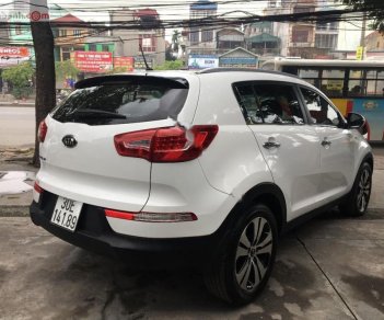 Kia Sportage 2011 - Bán lại xe Kia Sportage năm sản xuất 2011, màu trắng, xe nhập