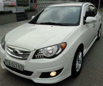 Hyundai Avante   2012 - Cần bán lại xe Hyundai Avante sản xuất 2012, màu trắng, 330tr