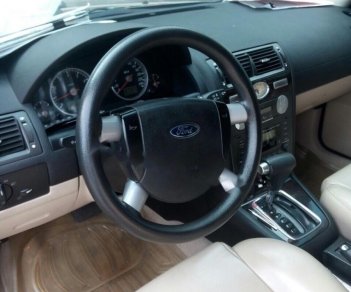 Ford Mondeo 2004 - Cần bán lại xe Ford Mondeo 2004, màu nâu