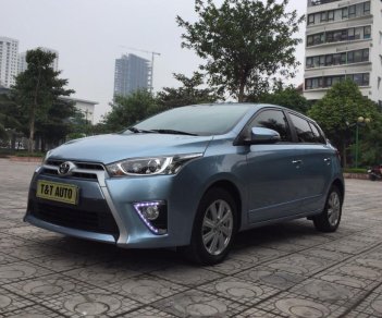 Toyota Yaris 2017 - Cần bán gấp Toyota Yaris năm 2017 màu xanh lam, 655 triệu, xe nhập