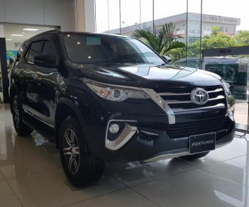 Toyota Fortuner 2.4 – 4×2 MT 2018 - Bán Toyota Fortuner số sàn, số tự động đủ màu giao ngay, cam kết giá tốt nhất