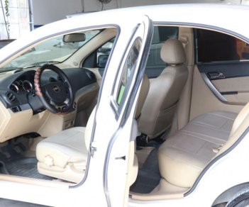 Chevrolet Aveo LT 1.5MT 2015 - Bán Chevrolet Aveo LT 1.5MT 2015, màu đỏ