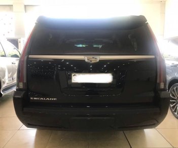 Cadillac Escalade 2015 - Bán Cadillac Escalade sản xuất 2015 màu đen nội thất nâu, xe cực đẹp