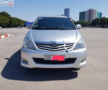 Toyota Innova G 2009 - Cần bán Toyota Innova G năm sản xuất 2009, màu bạc xe gia đình giá cạnh tranh