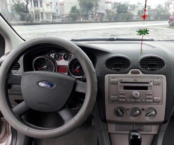 Ford Focus 2011 - Bán xe Ford Focus sản xuất 2011, 375 triệu