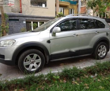 Chevrolet Captiva 2.4LT 2009 - Bán Chevrolet Captiva 2.4LT năm 2009, màu bạc chính chủ, giá chỉ 276 triệu