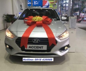 Hyundai Accent 2018 - Cần bán lại xe Hyundai Accent sản xuất năm 2018, màu bạc