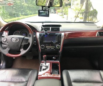 Toyota Camry 2015 - Cần bán xe Toyota Camry đời 2015, màu đen, giá tốt
