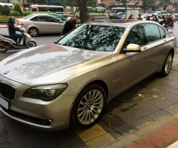 BMW 7 Series 750li 2011 - Cần đổi xe bán BMW 750LI vàng cát, nhập Mỹ 2011, full option