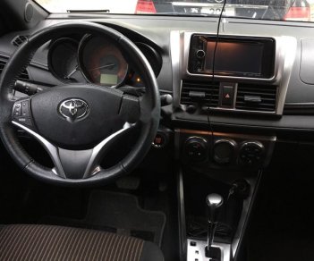 Toyota Yaris G 1.3AT 2015 - Cần bán Toyota Yaris G 1.3AT sản xuất 2015, màu trắng, nhập khẩu
