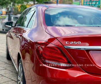 Mercedes-Benz C class C250 2018 - Cần bán Mercedes C250 sản xuất 2018, màu đỏ