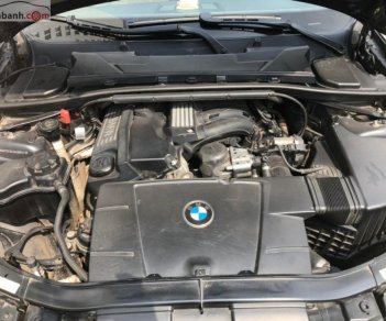 BMW 3 Series 320i 2009 - Bán xe BMW 320i đời 2009, màu đen, nhập khẩu nguyên chiếc