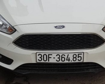 Ford Focus   AT  2018 - Bán ô tô Ford Focus AT đời 2018, màu trắng chính chủ