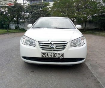 Hyundai Elantra 1.6 MT 2011 - Bán xe Hyundai Elantra 1.6 MT đời 2011, màu trắng, nhập khẩu, số sàn