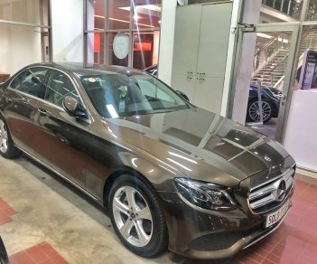 Mercedes-Benz E class E250 2018 - Xe mới chưa lăn bánh Mercedes E250 chính hãng. Trả trước 750 triệu nhận xe ngay