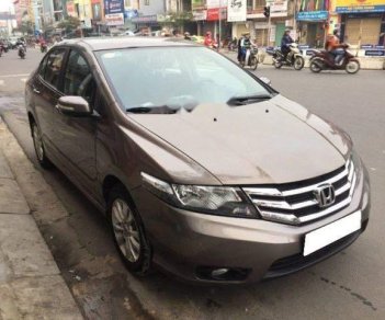 Honda City 2014 - Gia đình bán xe Honda City sản xuất năm 2014, màu xám