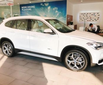 BMW X1 sDrive18i 2018 - Bán ô tô BMW X1 sDrive18i đời 2018, màu trắng, xe nhập