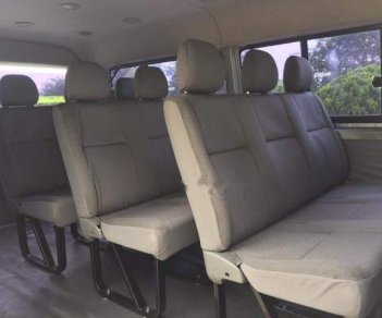 Toyota Hiace   2010 - Bán ô tô Toyota Hiace đời 2010 số sàn, giá tốt