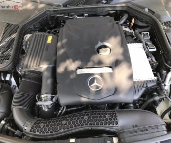 Mercedes-Benz C class C300 AMG 2018 - Cần bán xe Mercedes C300 AMG đời 2018, màu trắng giá tốt