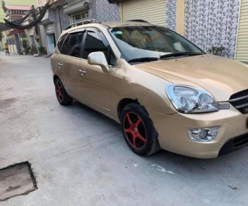 Kia Carens LX 1.6 MT 2011 - Bán Kia Carens LX 1.6 MT sản xuất năm 2011, màu vàng, giá 258tr