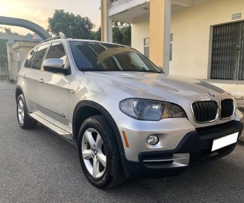 BMW X5 4.8AT 2007 - Cần bán gấp BMW X5 2007, số tự động màu bạc sang trọng