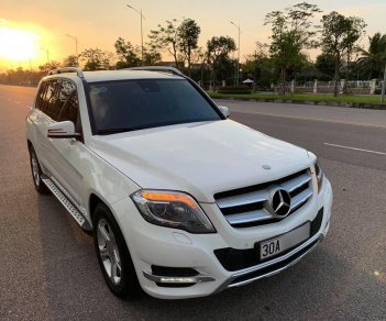 Mercedes-Benz GLK Class GLK 250 AMG 2014 - Cần bán Mercedes AMG sản xuất năm 2014, màu trắng, xe nhập