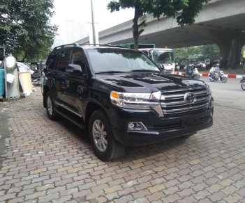 Toyota Land Cruiser V8 5.7   2016 - Cần bán xe Toyota Land Cruiser V8 5.7 nhập Mỹ 2017, màu đen, nhập khẩu nguyên chiếc