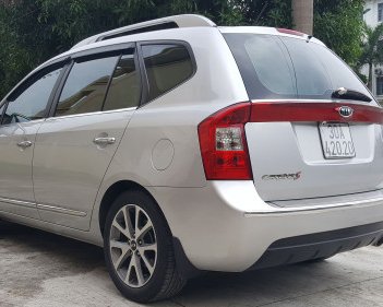 Kia Carens   2.0 AT  2015 - Xe Kia Carens 2.0 AT 2015, màu bạc số tự động