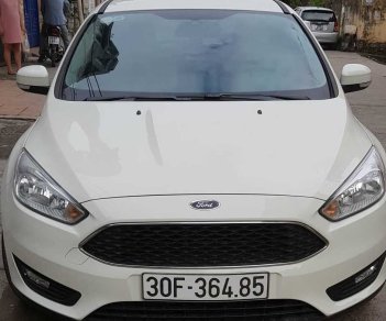 Ford Focus Trend 2018 - Cần bán Ford Focus đời 2018 màu trắng siêu lướt