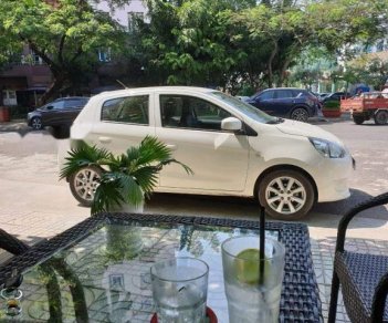 Mitsubishi Mirage 2015 - Bán Mitsubishi Mirage năm 2015, màu trắng, xe nhập  