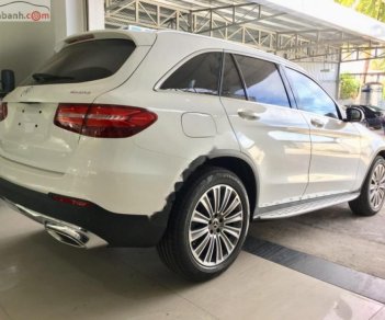 Mercedes-Benz GLC-Class GLC250 4Matic 2018 - Bán Mercedes GLC250 4Matic năm sản xuất 2018, màu trắng