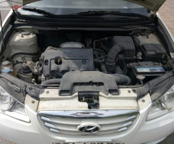 Hyundai Elantra 1.6 MT 2011 - Bán xe Hyundai Elantra 1.6 MT đời 2011, màu trắng, nhập khẩu, số sàn